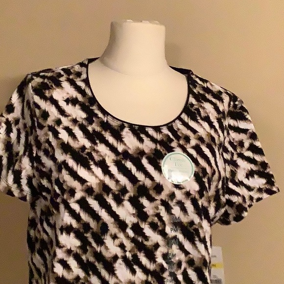 Classic tee - Picture 2 of 5